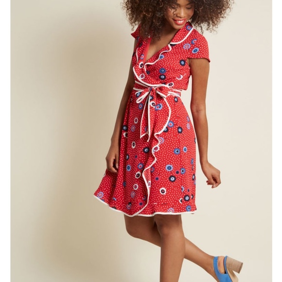 NWOT Modcloth Red Wrap Dress - Picture 1 of 4